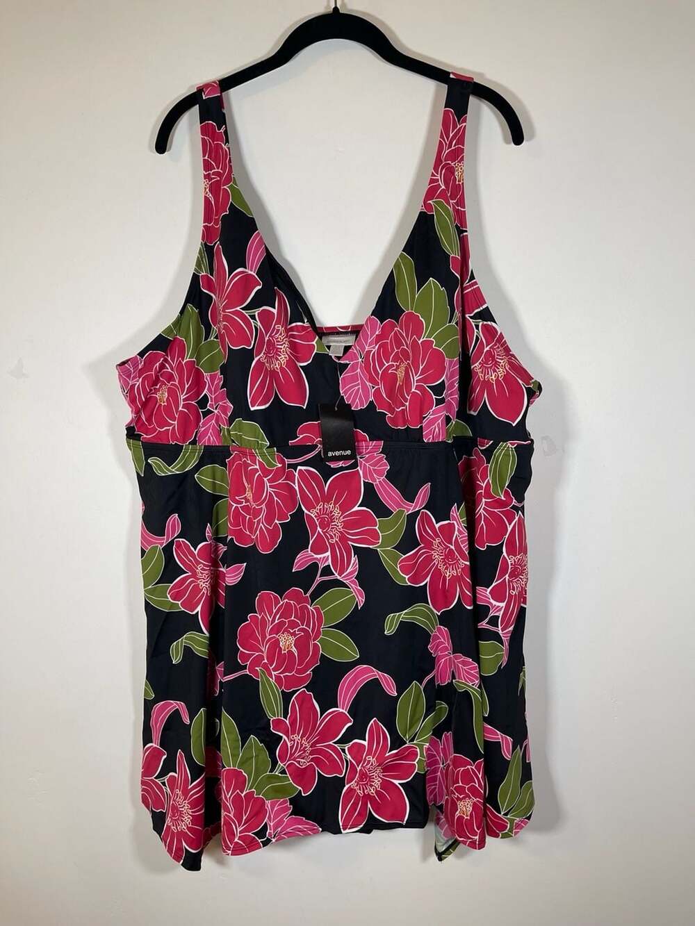 Avenue Swim Dress Sharkbite Hem Floral Size 32